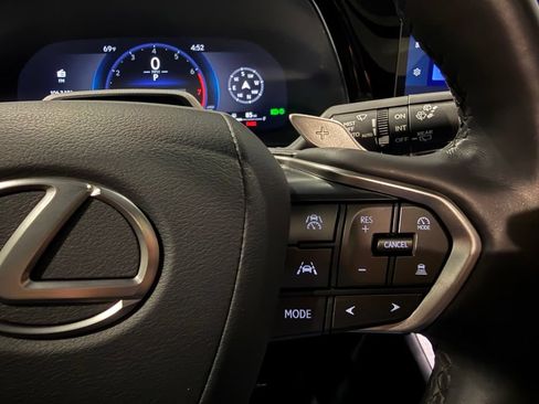 Used 2024 Lexus TX 350 AWD w/ Captains Chair Package image 18