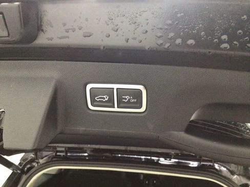 Used 2025 Kia Sorento EX AWD/4WD image 27