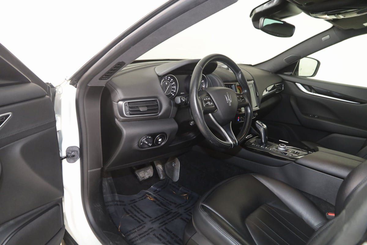 Used 2022 Maserati Levante Modena AWD/4WD image 42