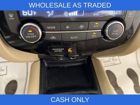 Used 2015 Nissan Rogue SL w/ SL Premium Package image 23