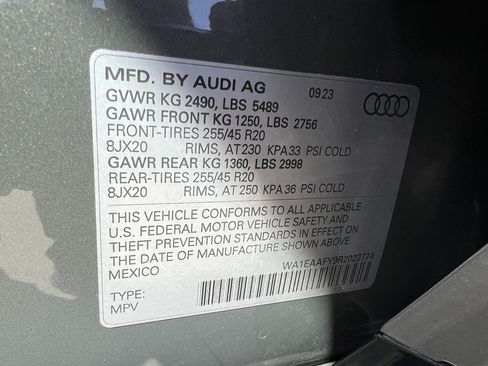 Used 2024 Audi Q5 2.0T Premium Plus w/ Premium Plus Package AWD/4WD image 37