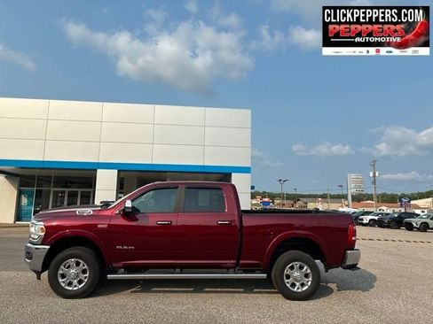 Used 2022 RAM 2500 Laramie AWD/4WD image 3