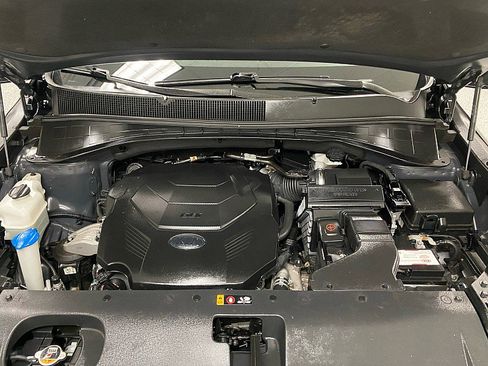 Used 2019 Kia Sorento EX image 41