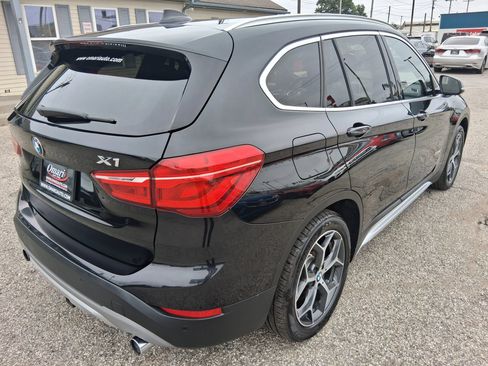 Used 2017 BMW X1 xDrive28i AWD/4WD image 5