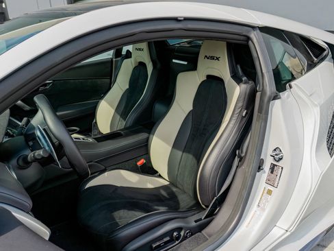 Used 2022 Acura NSX Type S AWD/4WD image 11