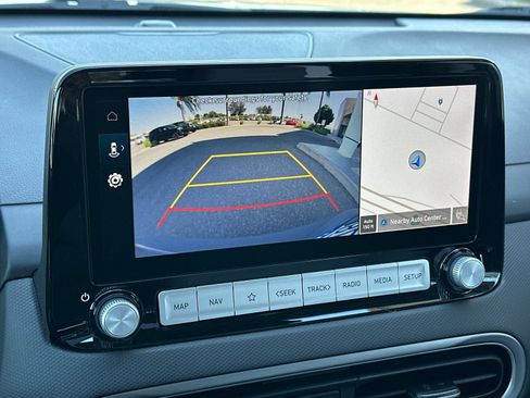 Used 2023 Hyundai Kona SEL FWD image 19