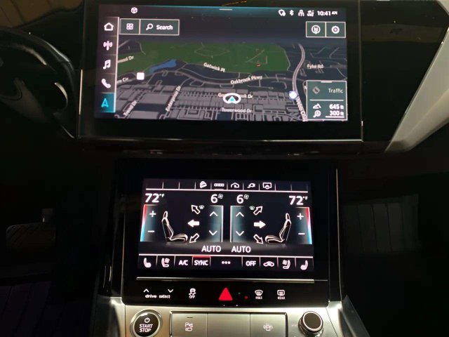 Used 2024 Audi Q8 e-tron Premium Plus w/ Premium Plus Package AWD/4WD image 40