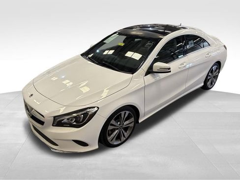 Used 2019 Mercedes-Benz CLA 250 image 9