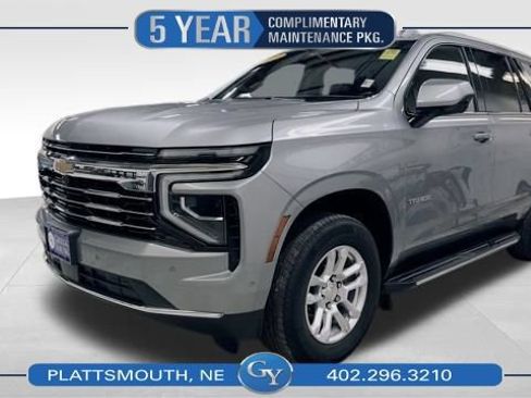 Used 2025 Chevrolet Tahoe LT AWD/4WD image 1