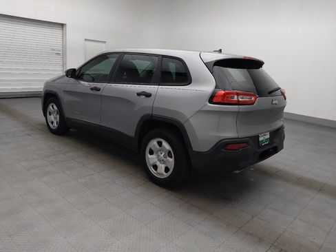 Used 2014 Jeep Cherokee Sport w/ Trailer Tow Group FWD image 3