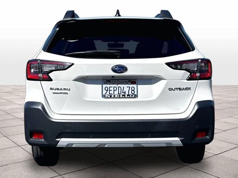 Used 2023 Subaru Outback Limited AWD/4WD image 7
