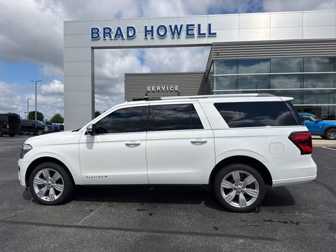 Used 2024 Ford Expedition Max Platinum AWD/4WD image 9