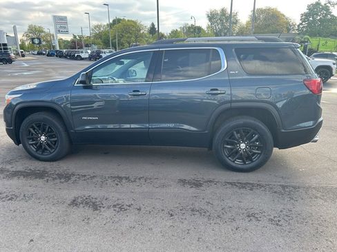 Used 2019 GMC Acadia SLT w/ LPO, Floor Liner Package FWD image 8