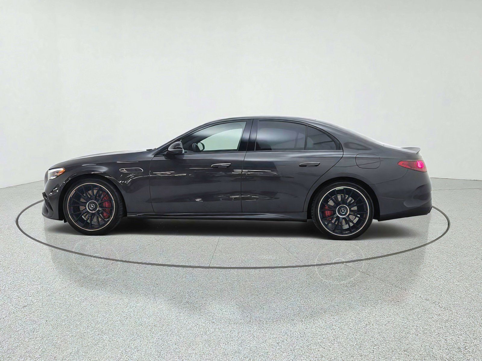 Used 2025 Mercedes-Benz E 53 AMG e 4MATIC Sedan image 8