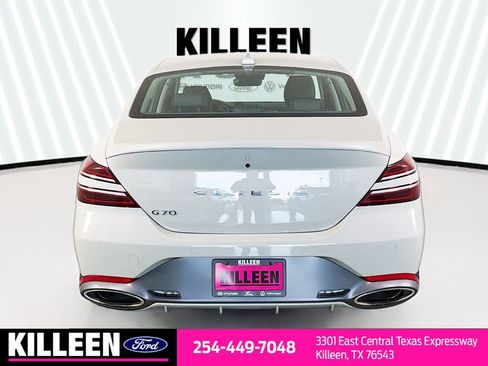Used 2026 Genesis G70 2.5T RWD image 7