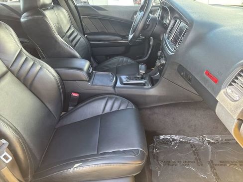 Used 2018 Dodge Charger SRT Hellcat image 12