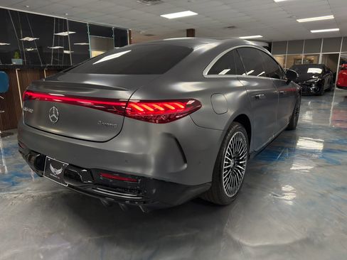Used 2022 Mercedes-Benz EQS 580 4MATIC Sedan image 7