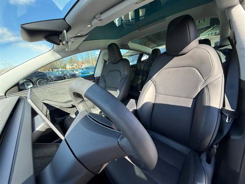 Used 2024 Tesla Model 3 Long Range AWD/4WD image 10