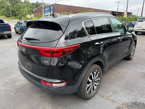 Used 2017 Kia Sportage EX w/ EX Premium Package AWD/4WD image 4