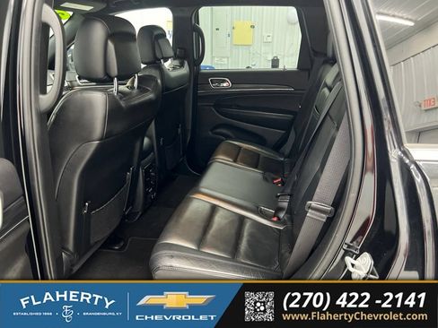Used 2019 Jeep Grand Cherokee Limited AWD/4WD image 11