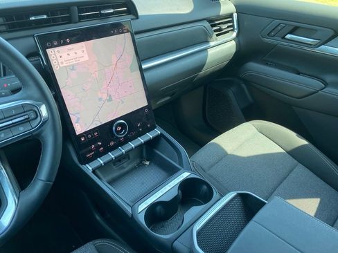 Used 2026 GMC Terrain Elevation FWD image 23