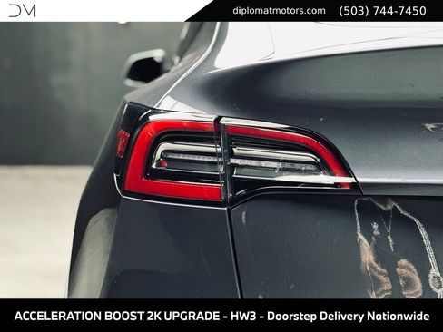 Used 2020 Tesla Model Y Long Range AWD/4WD image 15