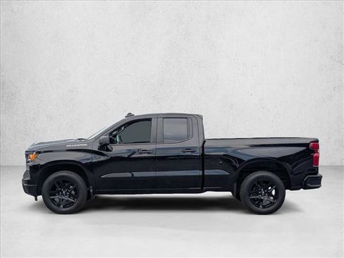Used 2026 Chevrolet Silverado 1500 Custom RWD image 8