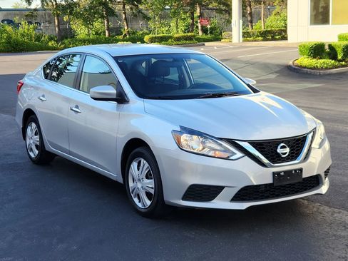 Used 2017 Nissan Sentra SV FWD image 5