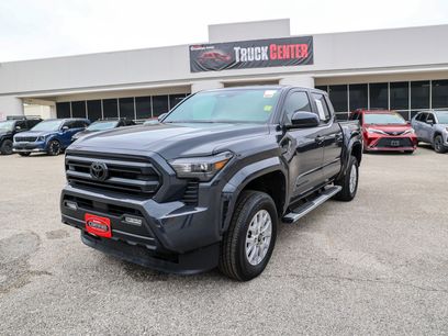 Certified 2025 Toyota Tacoma SR5