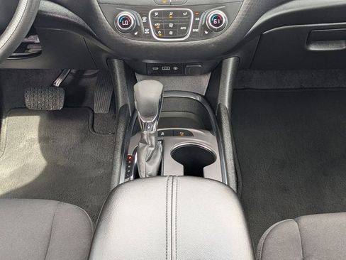 Used 2024 Chevrolet Malibu LT image 17