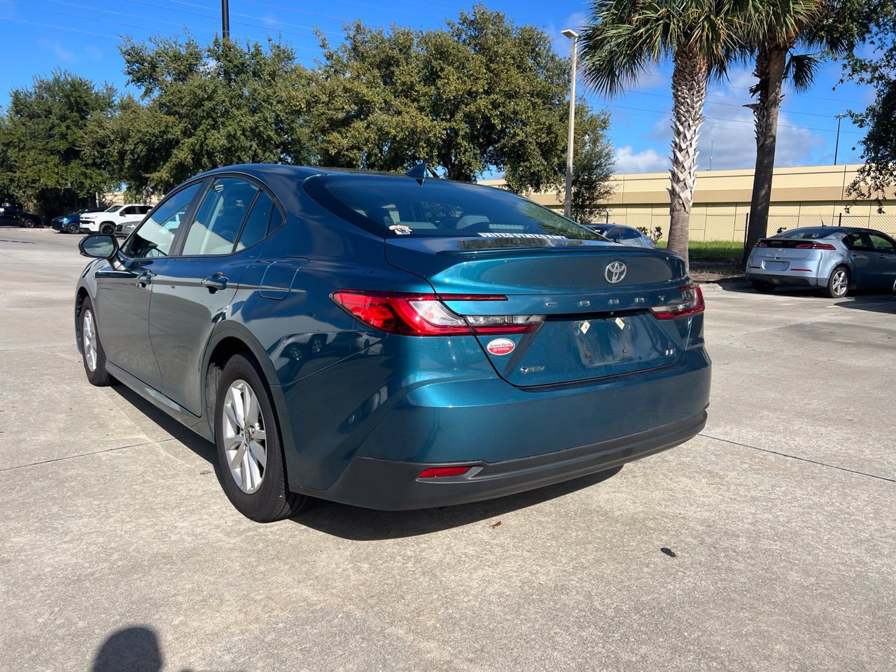 Used 2025 Toyota Camry LE w/ Convenience Package FWD image 6