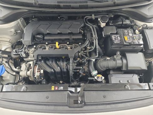 Used 2022 Hyundai Accent SEL FWD image 30
