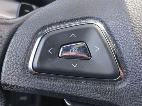 Used 2017 Lincoln MKC Premiere FWD image 12