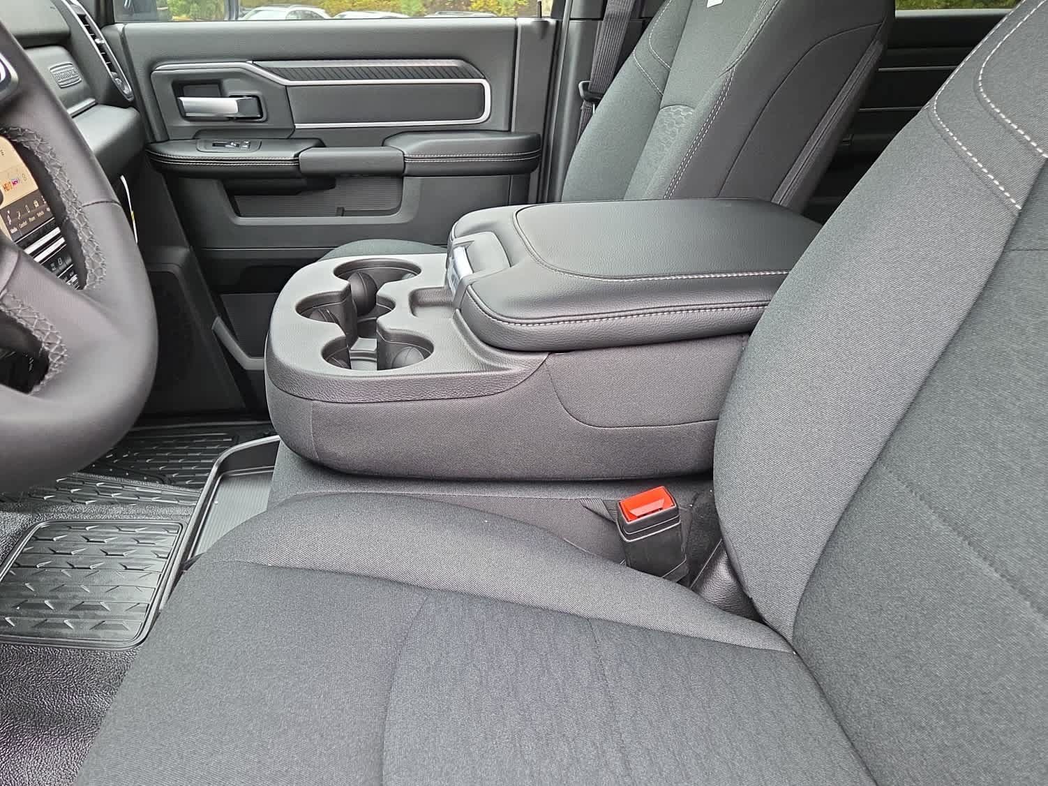 New 2026 RAM 5500 4x4 Crew Cab image 13