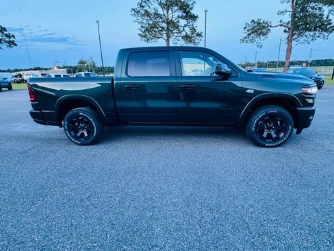 New 2026 RAM 1500 Big Horn w/ Night Edition AWD/4WD image 8