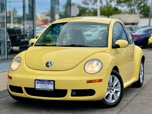 Used 2009 Volkswagen Beetle S FWD image 20