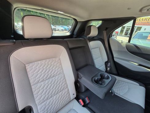 Used 2021 Chevrolet Equinox LT w/ Driver Convenience Package FWD image 18