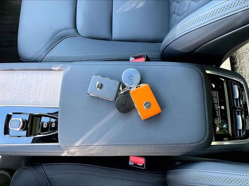 Used 2026 Volvo XC90 B6 Plus w/ Protection Package image 13