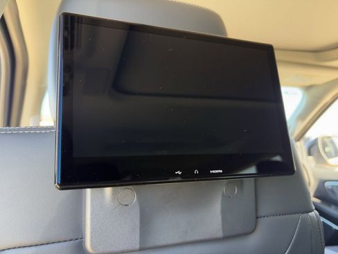 New 2026 Ford Expedition Max Platinum w/ Driver's Package image 53