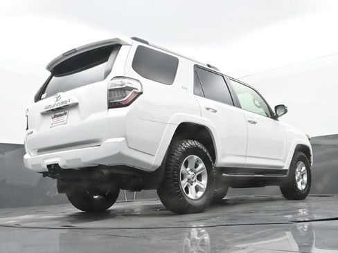 Used 2024 Toyota 4Runner SR5 Premium w/ Moonroof Package AWD/4WD image 27