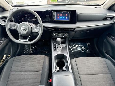 Used 2025 Nissan Kicks S FWD image 24