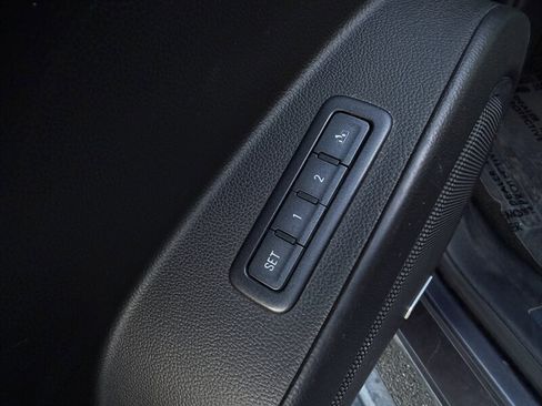 Used 2018 GMC Yukon XL Denali w/ Denali Ultimate Package image 28