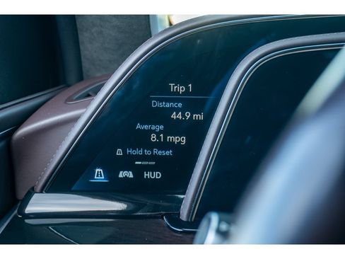 Used 2022 Cadillac Escalade ESV Sport Platinum RWD image 31