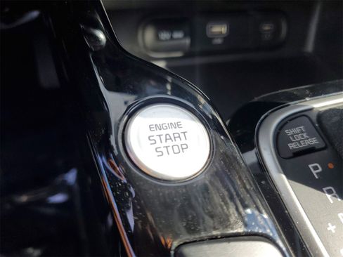 Used 2024 Kia Soul S image 21