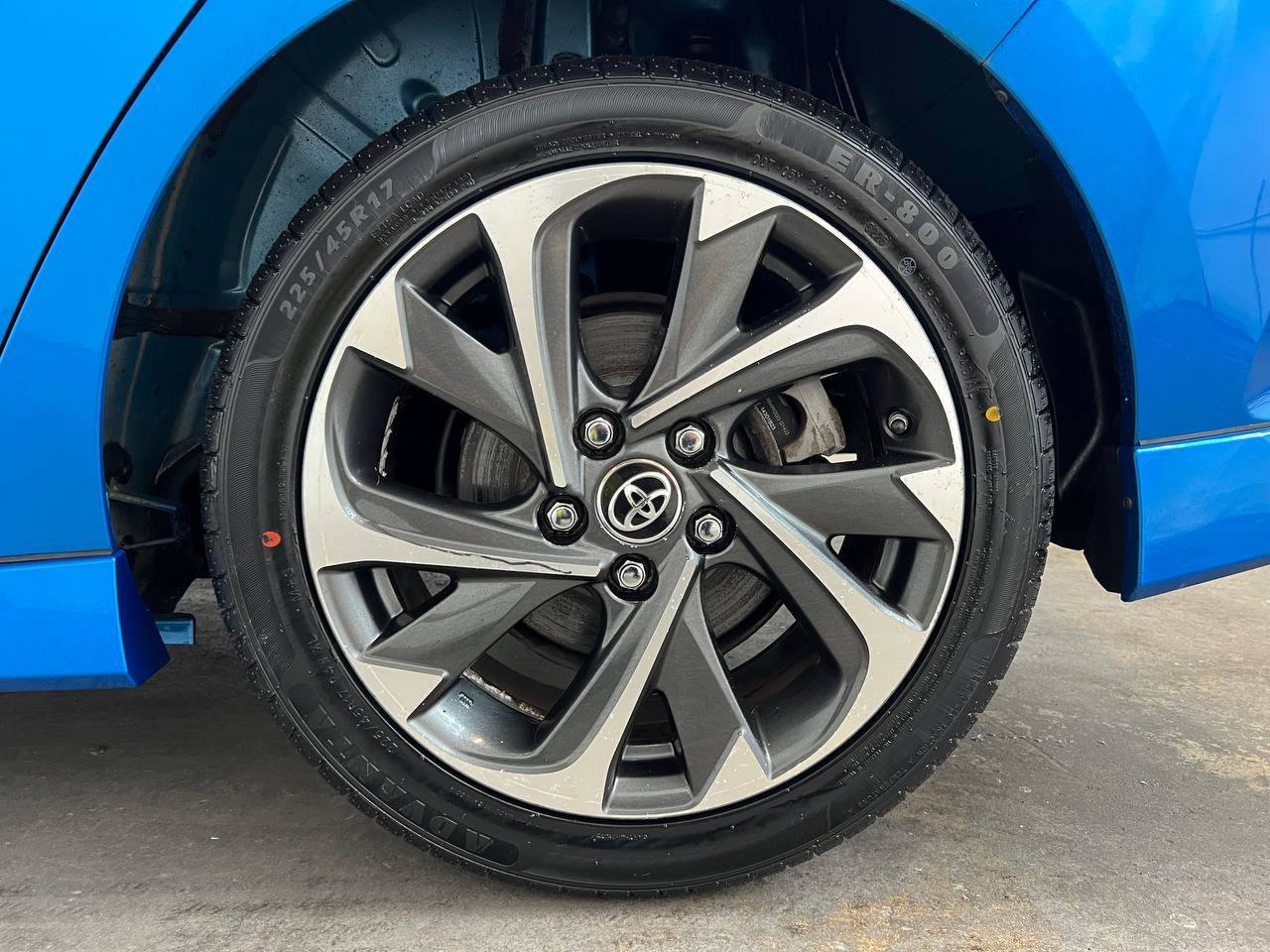 Used 2017 Toyota Corolla iM w/ All-Weather Mat Package FWD image 28