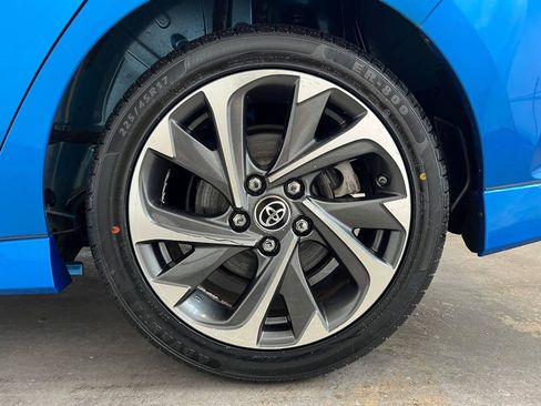 Used 2017 Toyota Corolla iM w/ All-Weather Mat Package FWD image 28