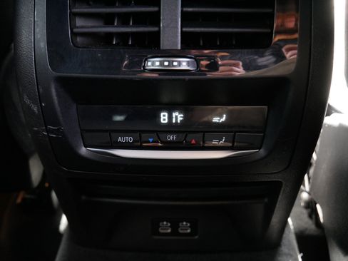 Used 2023 BMW X4 xDrive30i w/ Convenience Package image 10