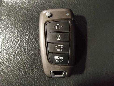 Used 2019 Hyundai Accent SEL FWD image 32