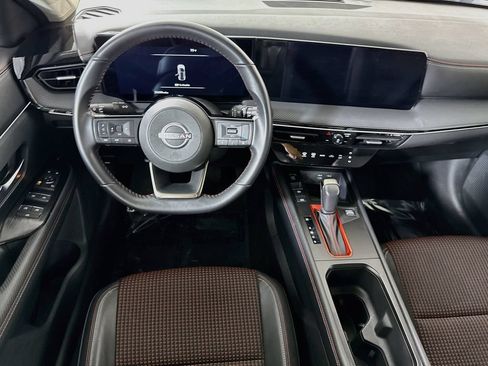 Certified 2025 Nissan Kicks SR AWD/4WD image 4