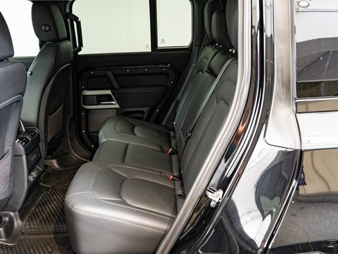 Used 2023 Land Rover Defender 110 S AWD/4WD image 42